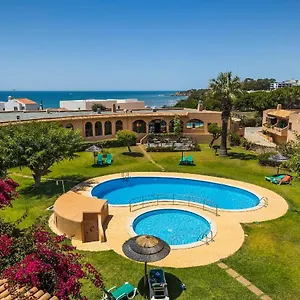 Clube Maria Luisa Apart-hotel