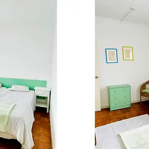 Hostal Rich & Poor, Albufeira